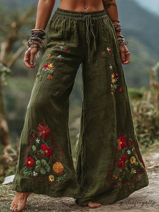 Classic Vintage Pants with a Flattering Fit