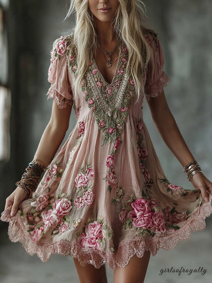 Classic Vintage Dress with a Flattering Fit