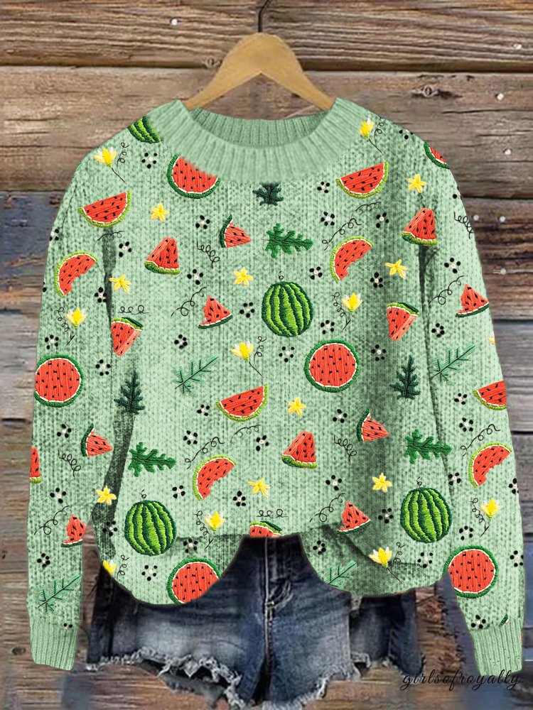 Well Tailored Sweater with a Graceful Silhouette