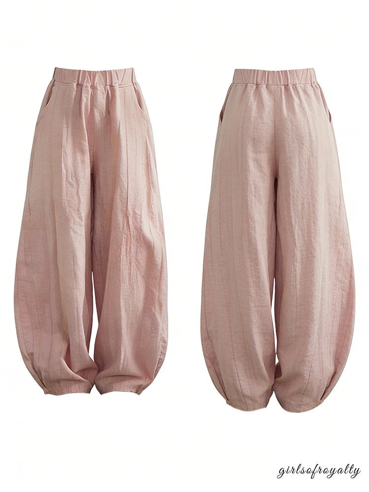 Classic Vintage Trousers with a Flattering Fit