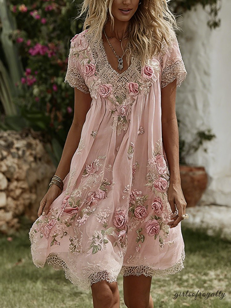 Classic Vintage & Enduringly Stylish Dress