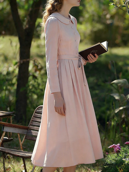Sophisticated Dress with a Clean Classic Look