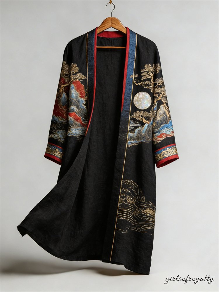 Effortlessly Elegant Garment with a Timeless Design