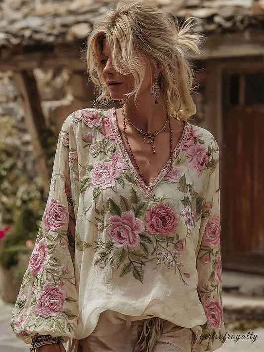 Beautifully Finished T-Shirt in a Timeless Design