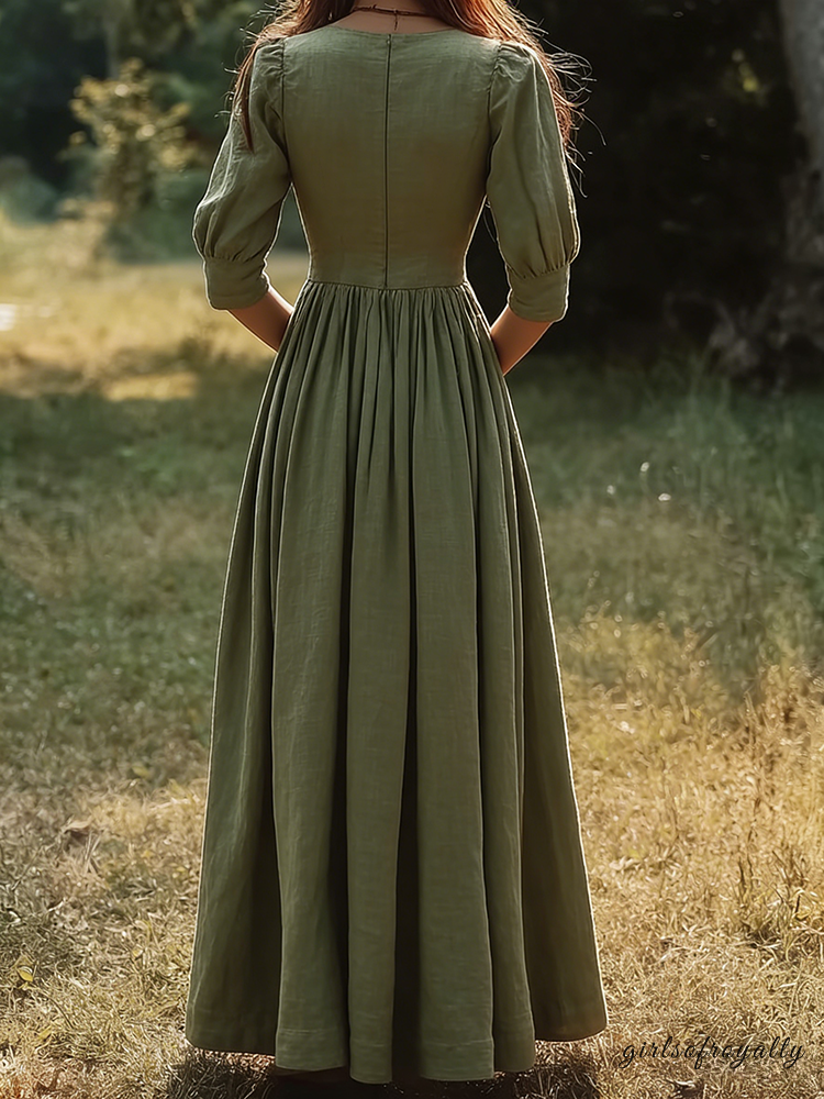 Elegantly Styled Dress for Everyday Wear