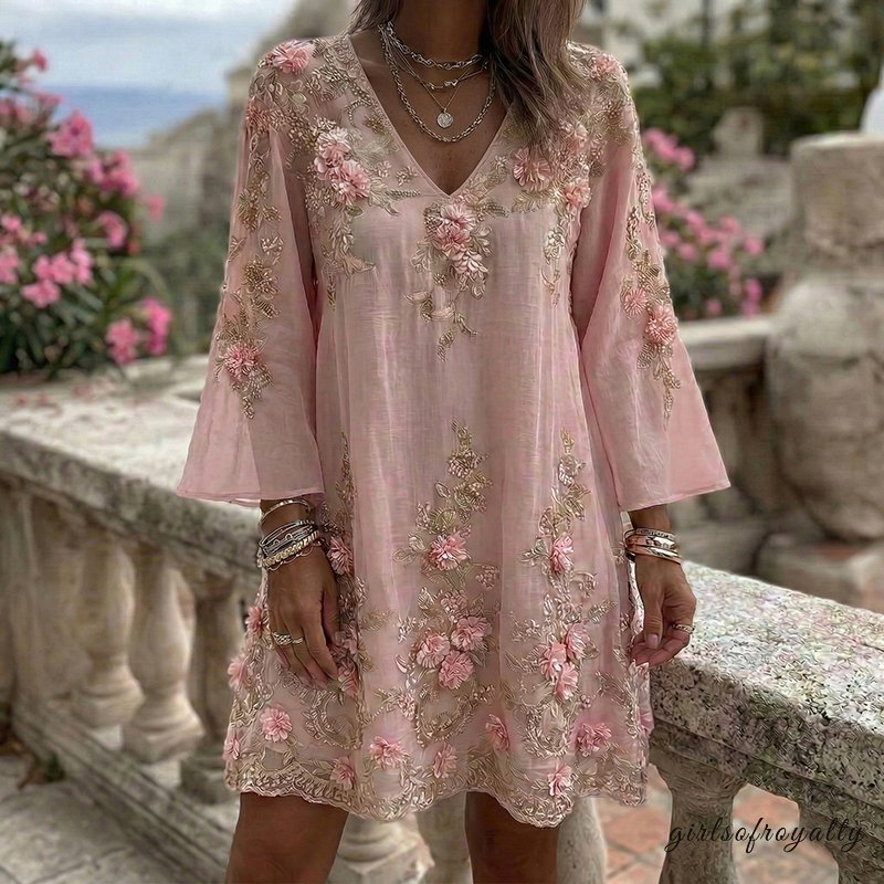 Well Tailored Dress with a Graceful Silhouette