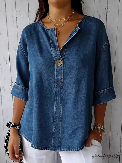 Classic Vintage & Enduringly Stylish Top