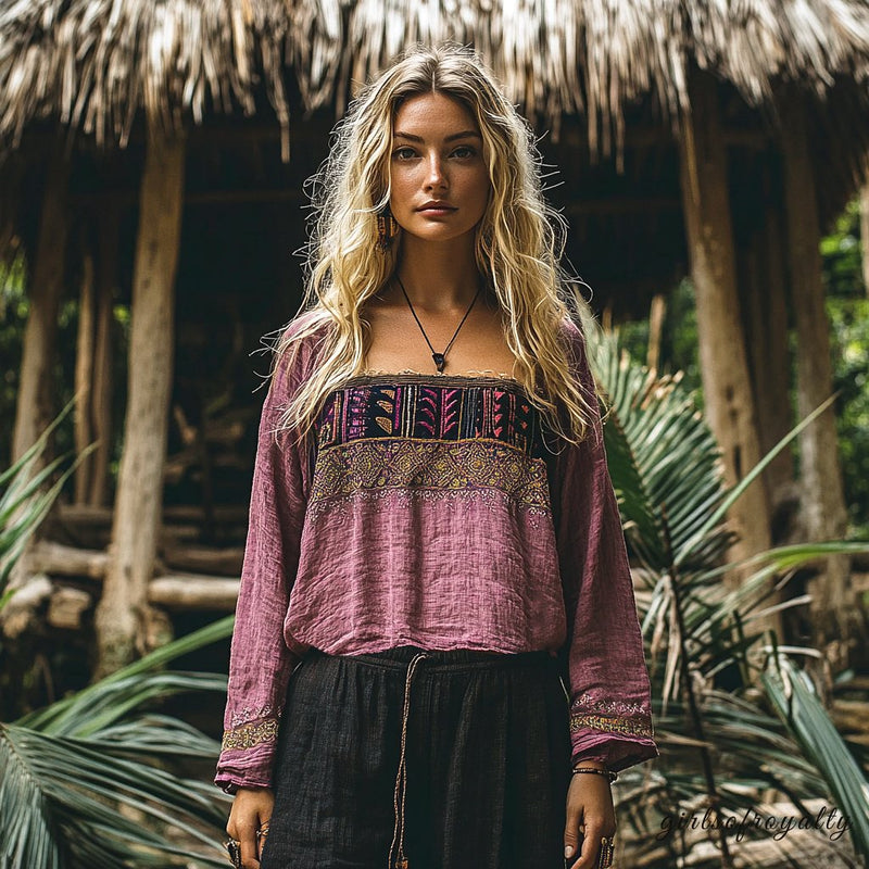 Effortlessly Elegant Top with a Timeless Design