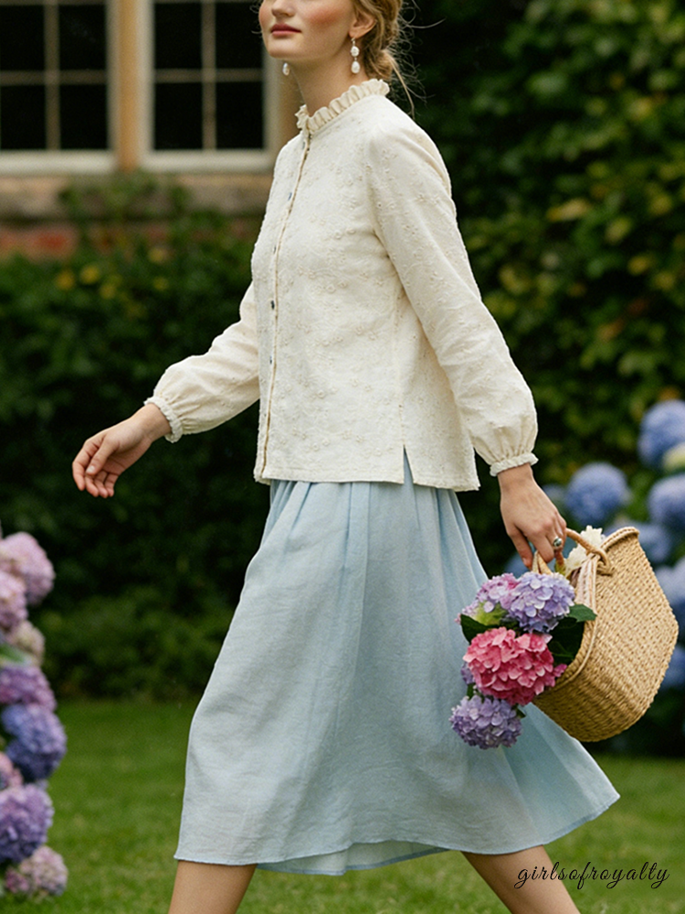 Beautifully Finished Shirt in a Timeless Design