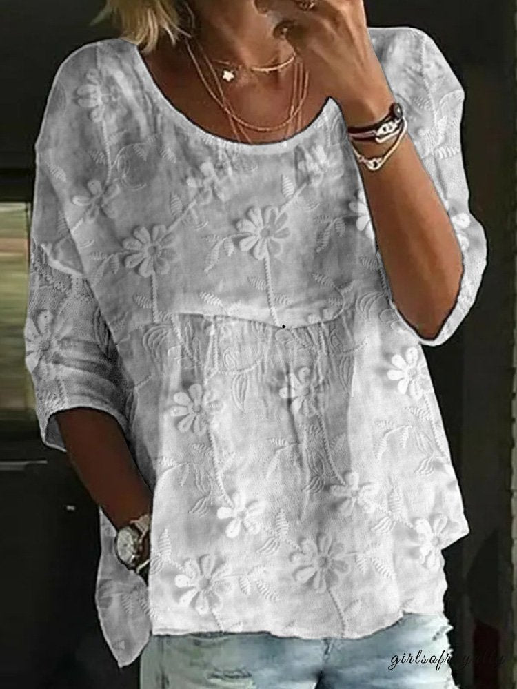 Classic Vintage Top with a Flattering Fit