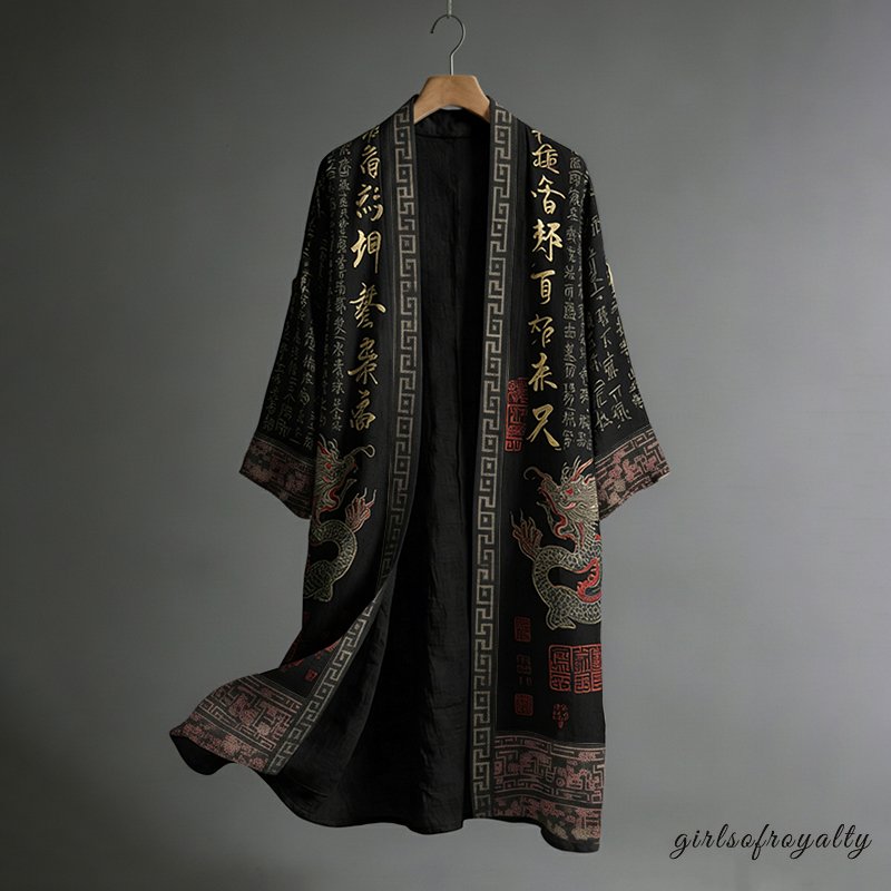 Effortlessly Elegant Garment with a Timeless Design