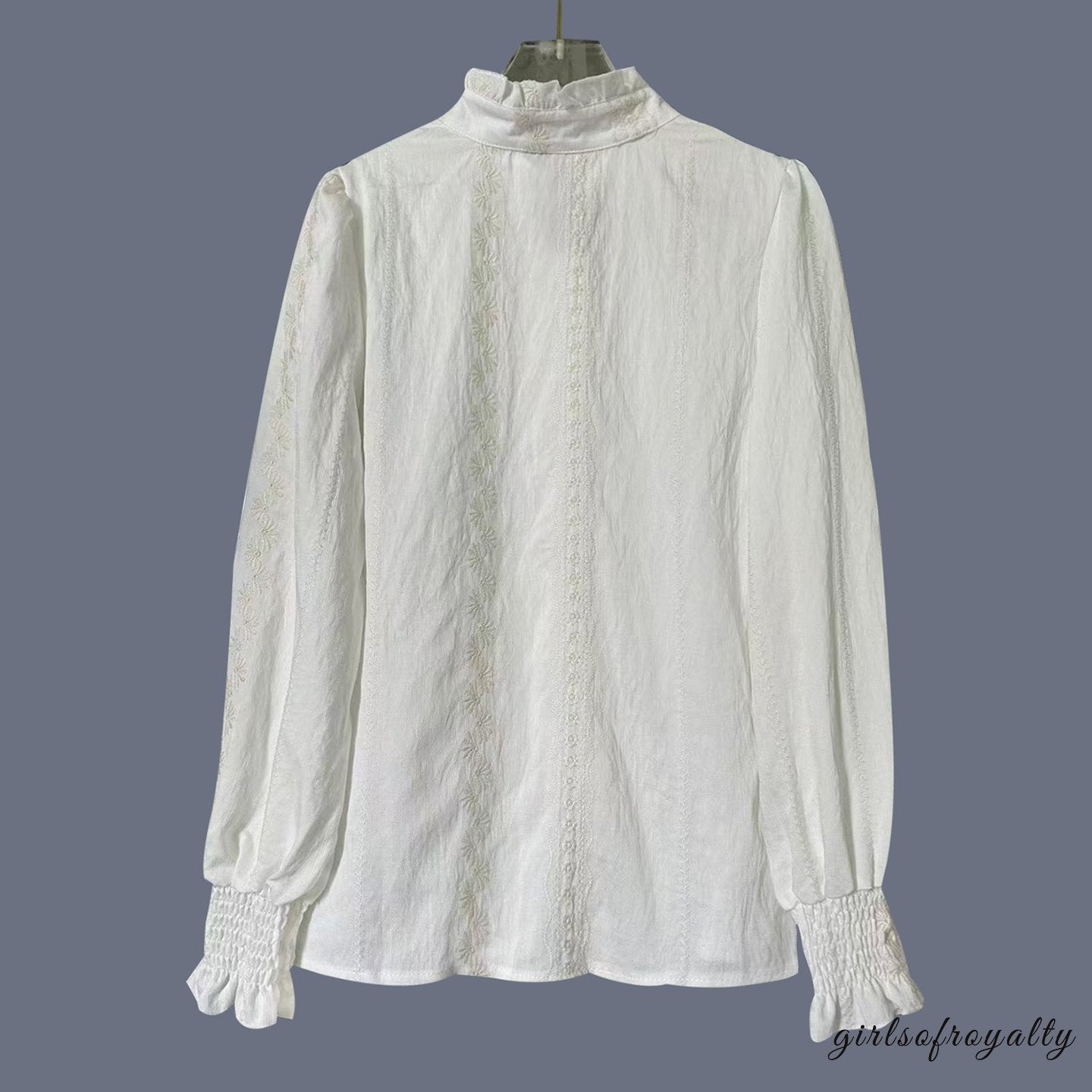 Elegantly Styled Blouse for Everyday Wear
