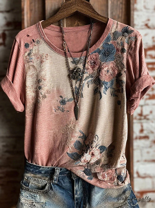 Well Tailored T-Shirt with a Graceful Silhouette