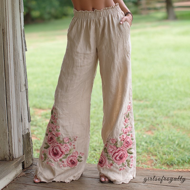 Classic Vintage Pants with a Flattering Fit
