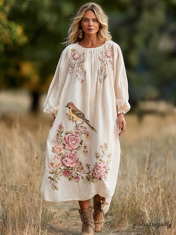 Beautifully Finished Dress in a Timeless Design