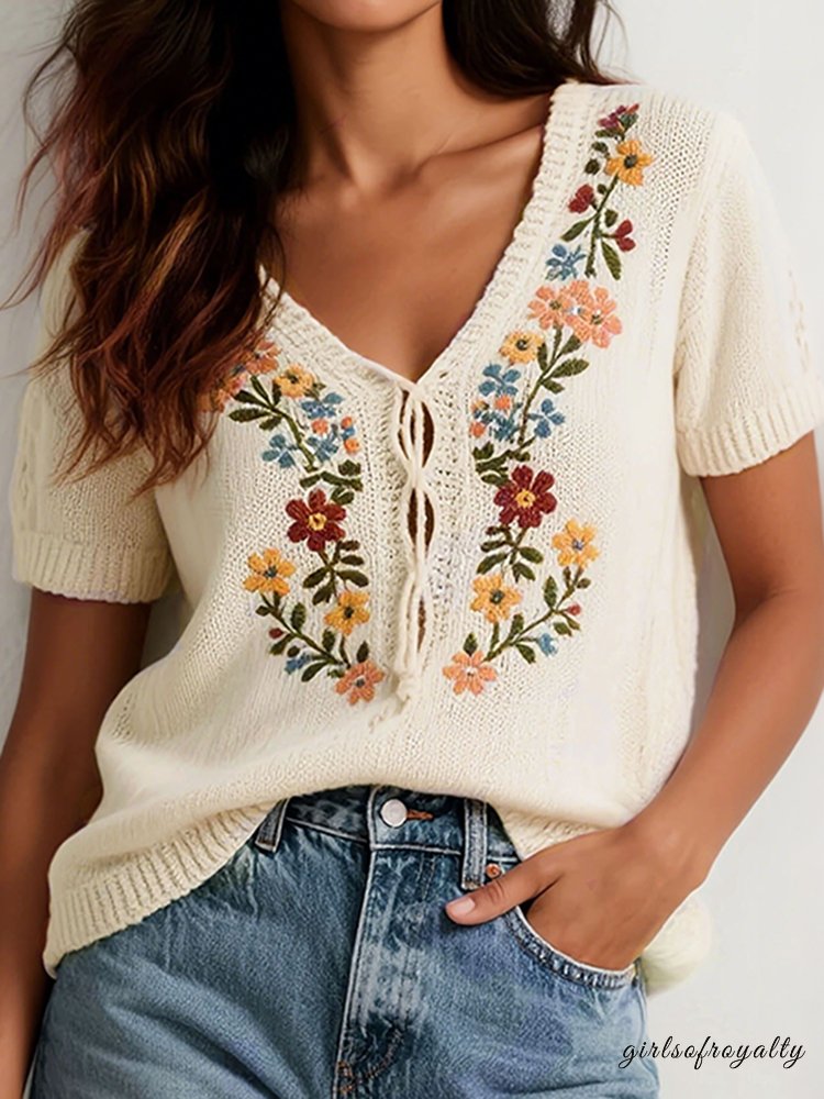 Beautifully Crafted T-Shirt in a Classic Style
