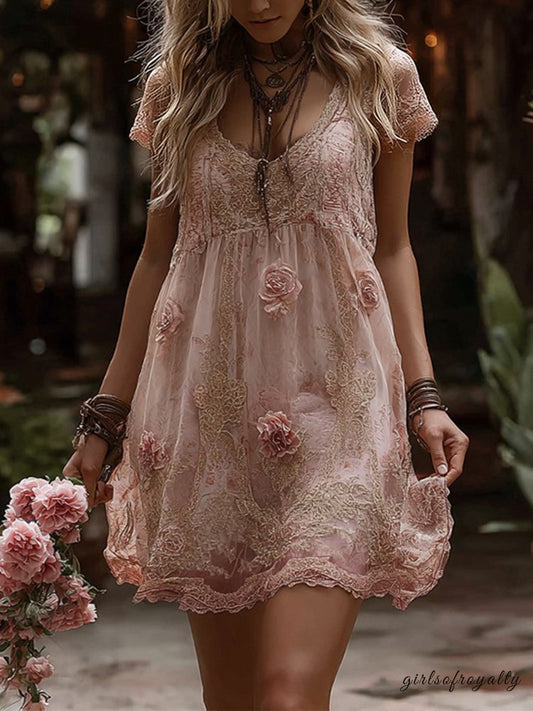 Classic Vintage Dress with a Flattering Fit