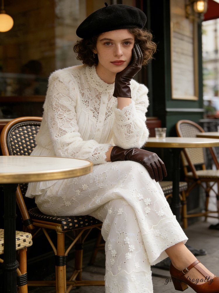 Classic Vintage Pants with a Flattering Fit