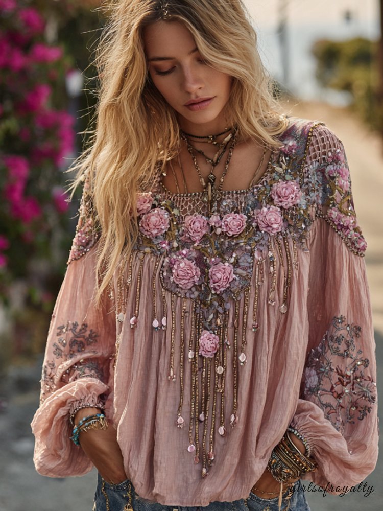 Effortlessly Elegant Top with a Timeless Design